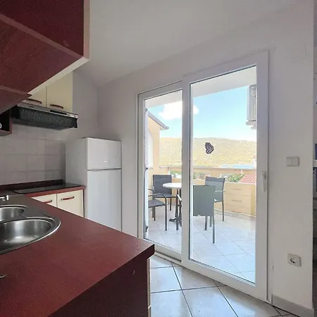 Guest house Capic Z 3*