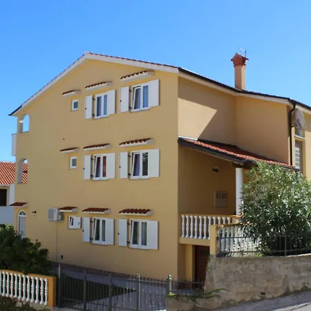 Capic Z Guest house 3*