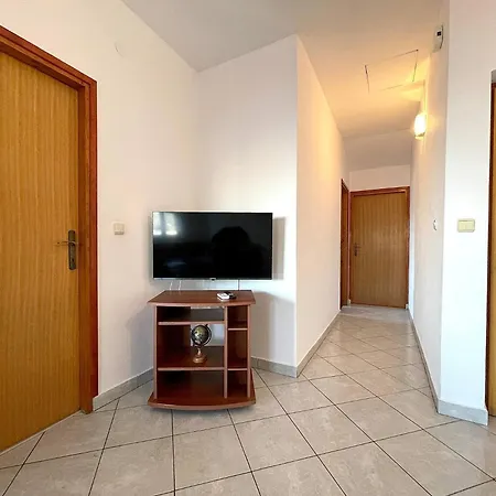 Capic Z Penzion Baška